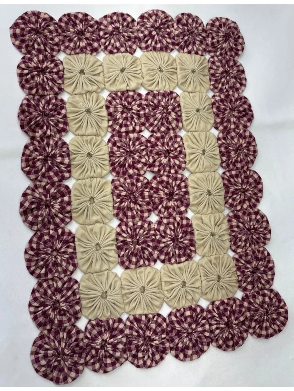 Handcrafted Burgundy Tan Yo-Yo Patterned Doily Tabletop Decor 14